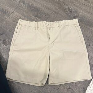 Men's Tan Golf Shorts Clubhouse Chino